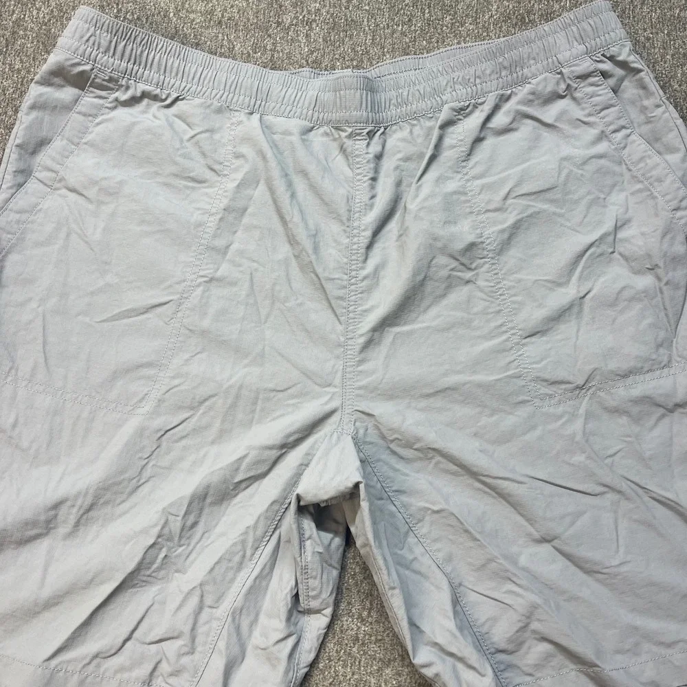 The North Face Mens XL Class V Pull-On Shorts Grey Hiking Outdoor